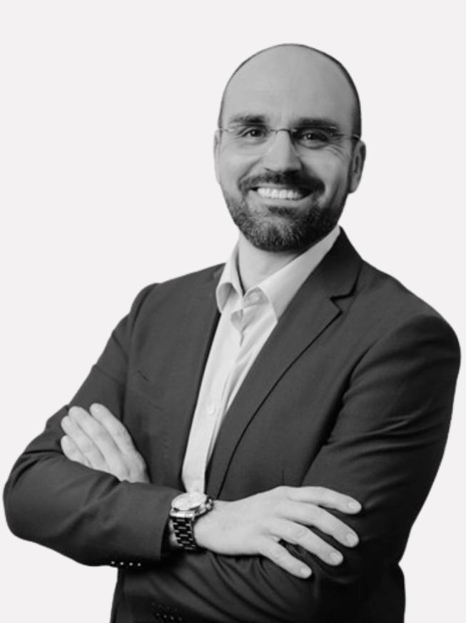 Raúl Lloveras - COO